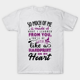 Wicked. Handprint on my heart. T-Shirt